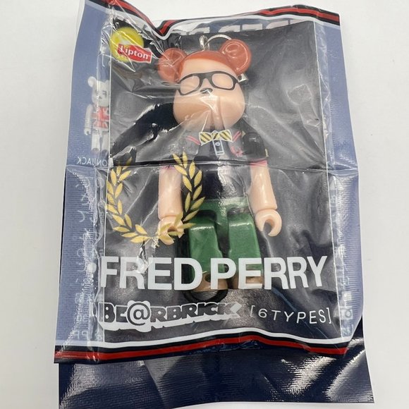 Fred Perry Bearbrick Medicom 70% Strap PREPPY Lipton Smart Times 2012 Bearbricks - Picture 2 of 7
